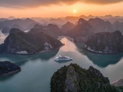 Panoramic view of Halong Bay