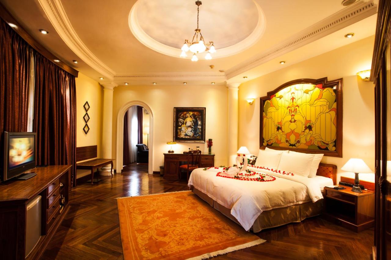 Room Amenities at Majestic Saigon Hotel