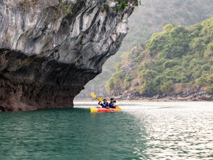 Kayaking in Halong Bay