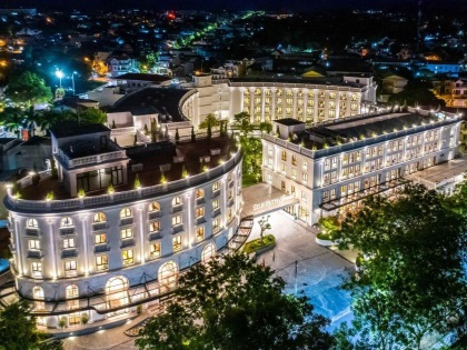 Silk Path Grand - 5 Star hotel in Hue